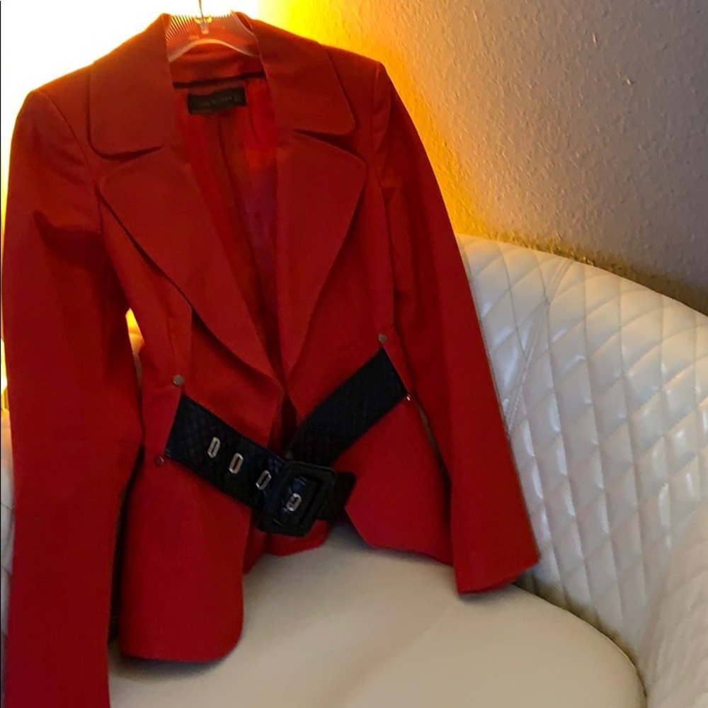 Super cute & trendy Red Zara Blazer